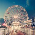 Wonder Wheel